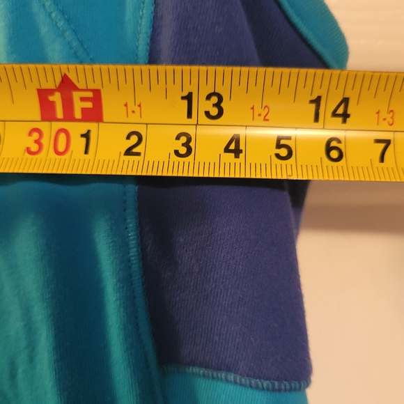 Tuff athletics blue top - Picture 2 of 10